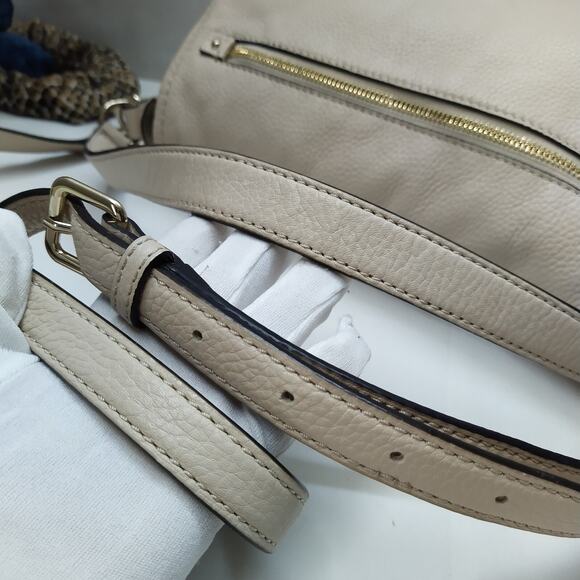 Kate Spade New York Beige Pebbled Leather Zipper Flap Closure Crossbody Bag - Picture 6 of 16